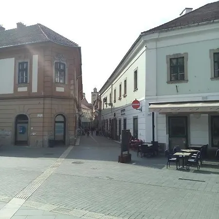 Ersek Эгер