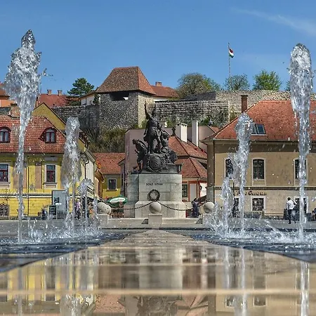 Ersek Апартаменты